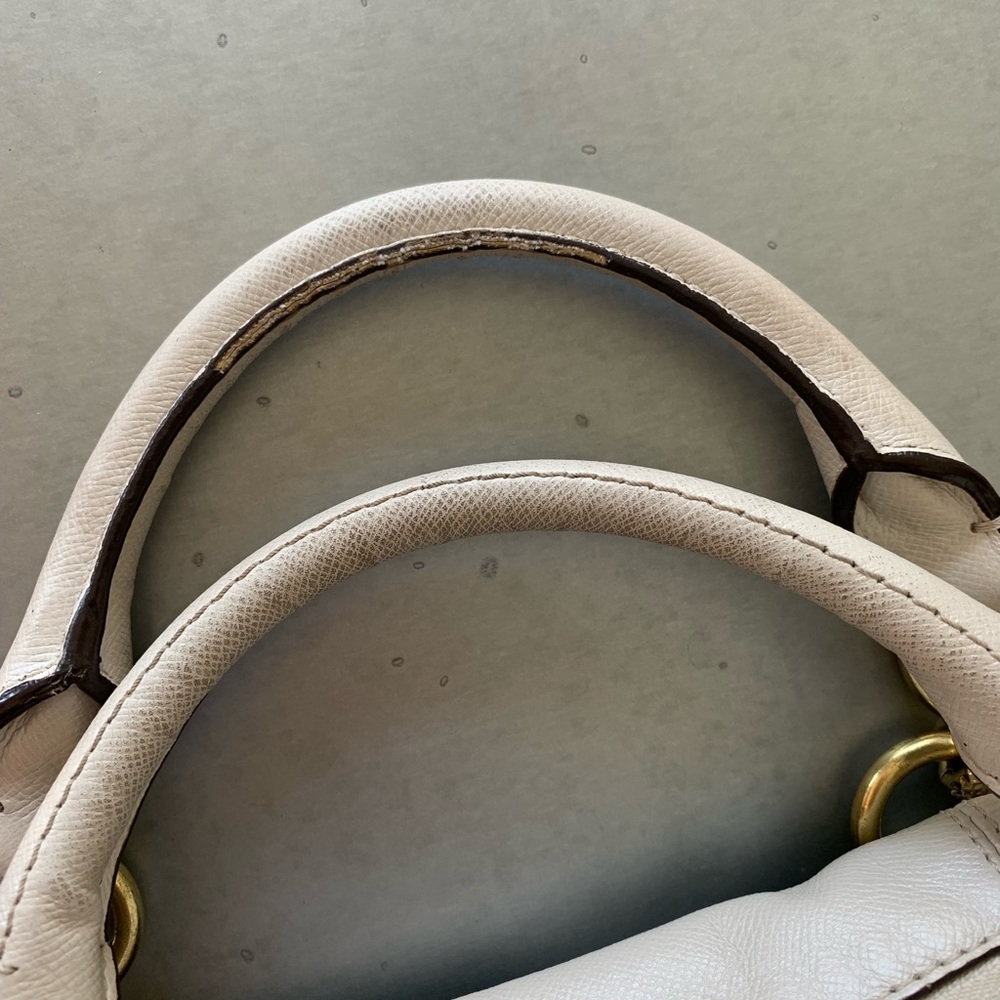 Authentic Coach Purse 👜 - Picture 2 of 8
